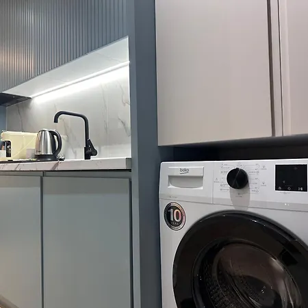 Luxurious Studio-apartment شقة دراس